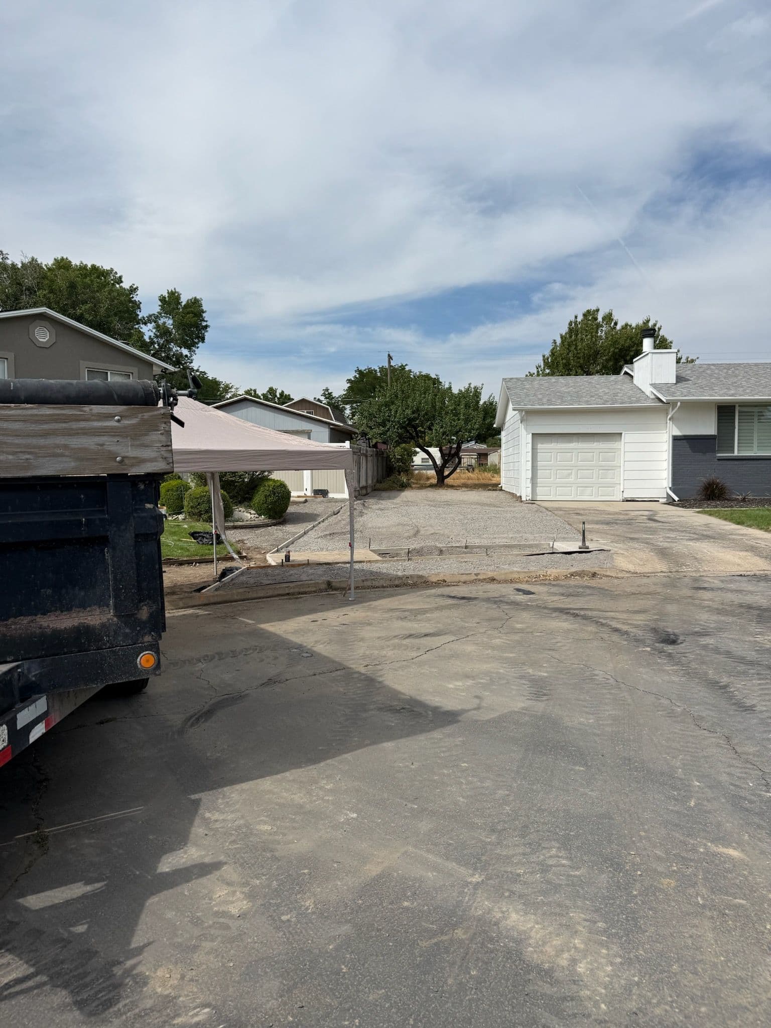 Gravel Driveway Makeover Enhances Home Access image