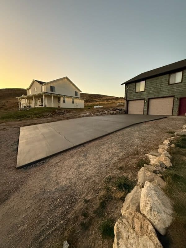 Gallery photos for Beautiful Concrete Driveway Completed by Broken Horse Construction: Image #3
