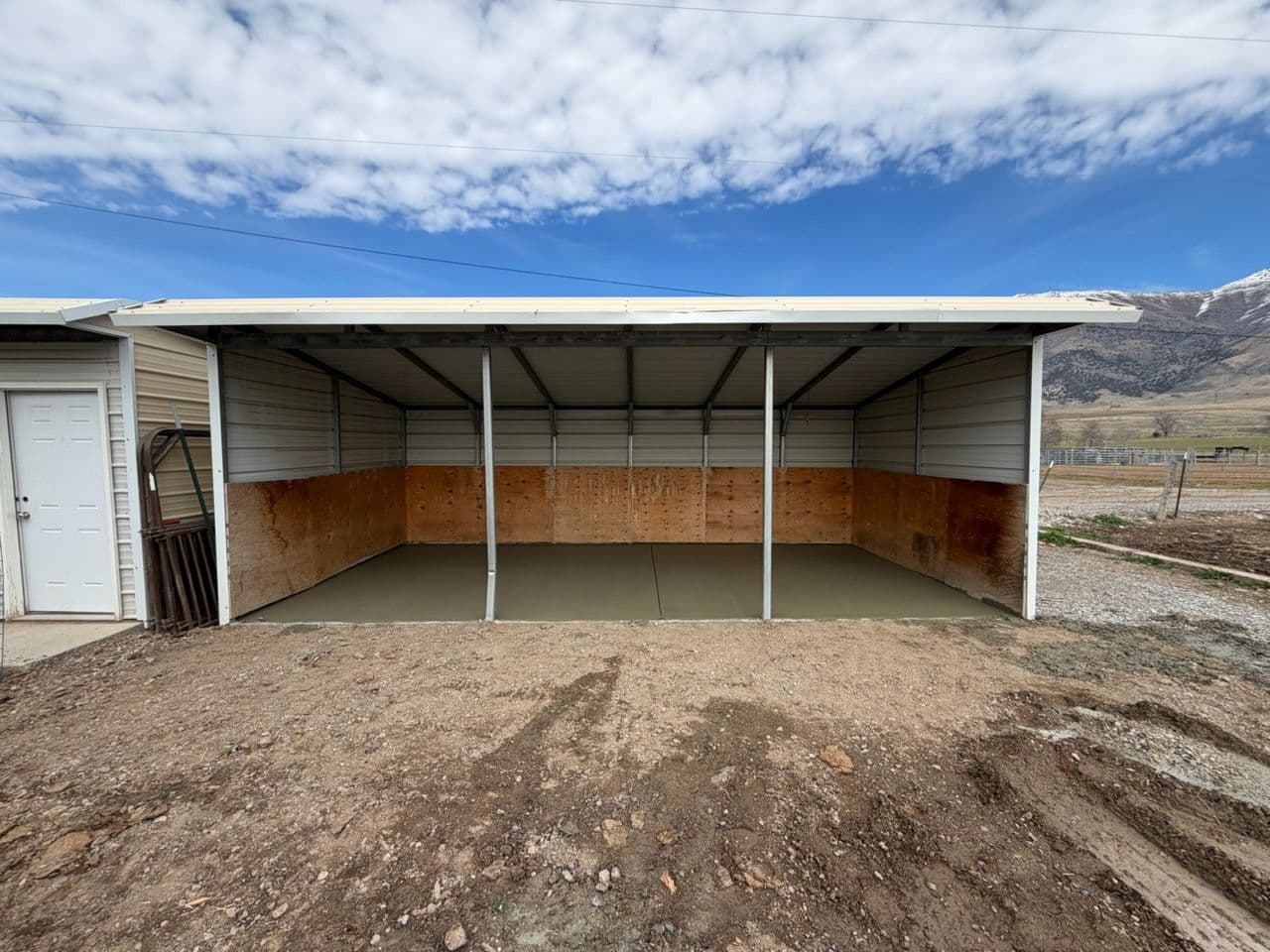 Gallery photos for Transforming Spaces with a Fresh Cement Pour: Image #1